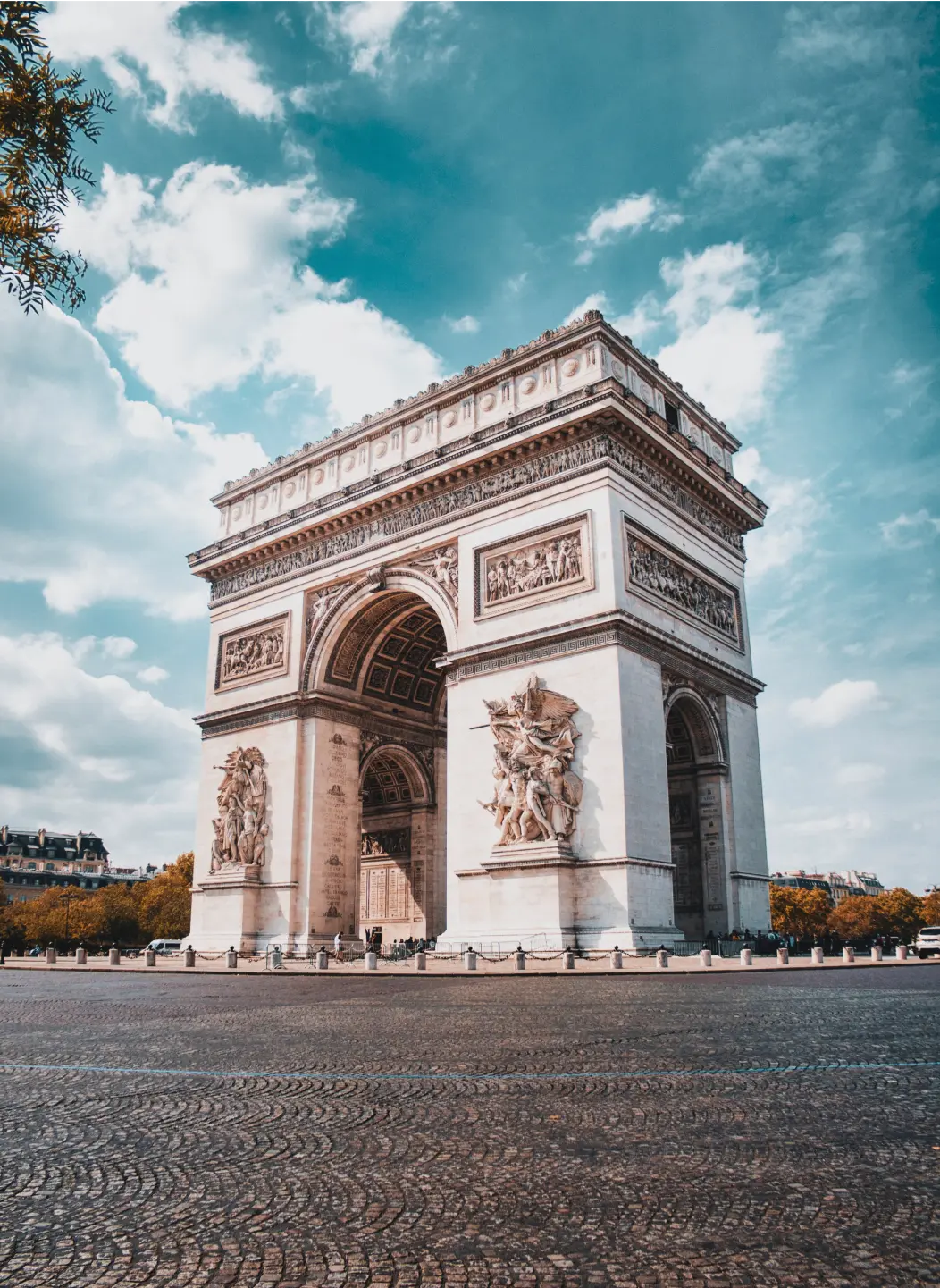 L'Arc de Triomphe à Paris.