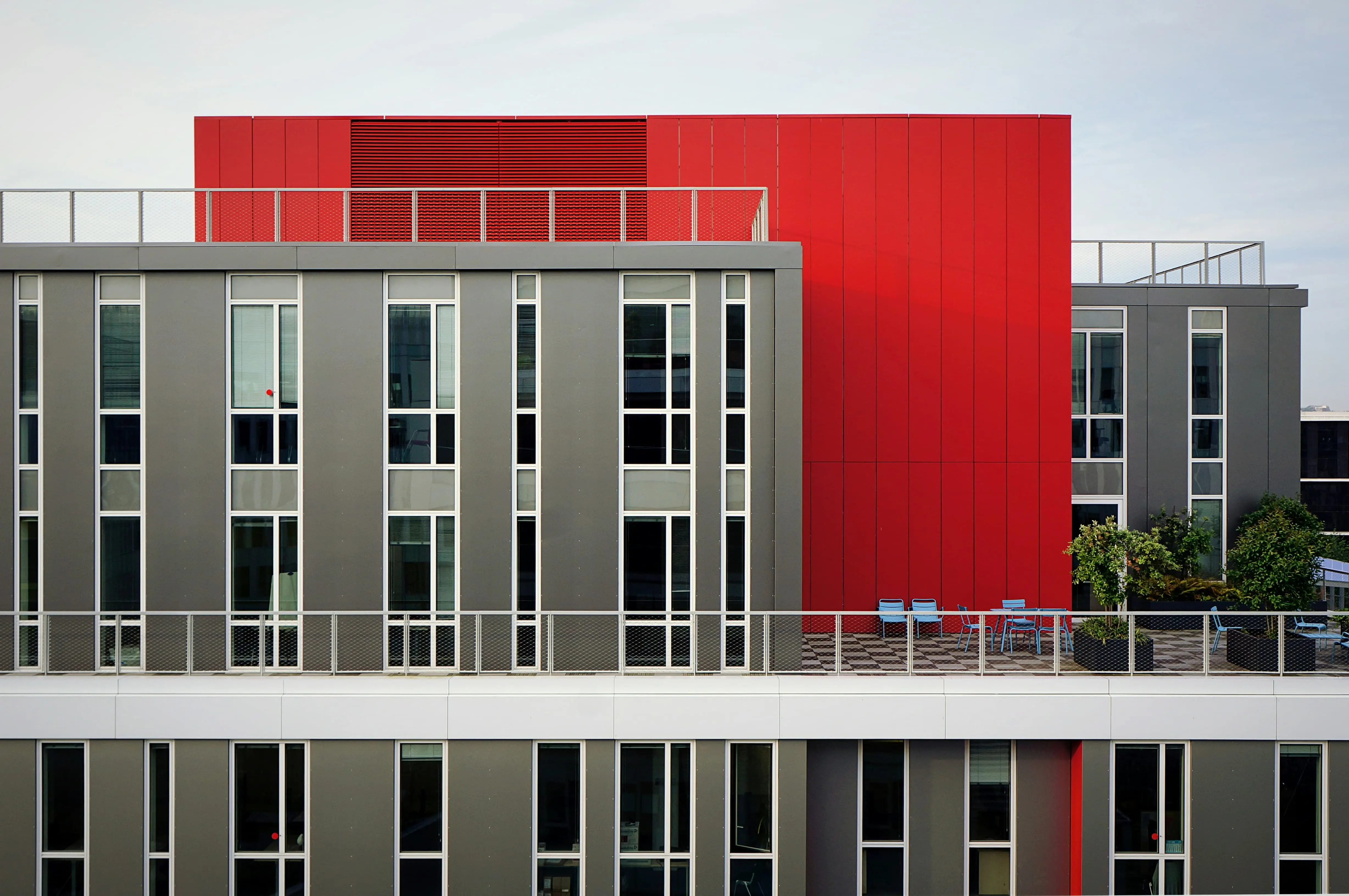 Immeubles modernes colorés